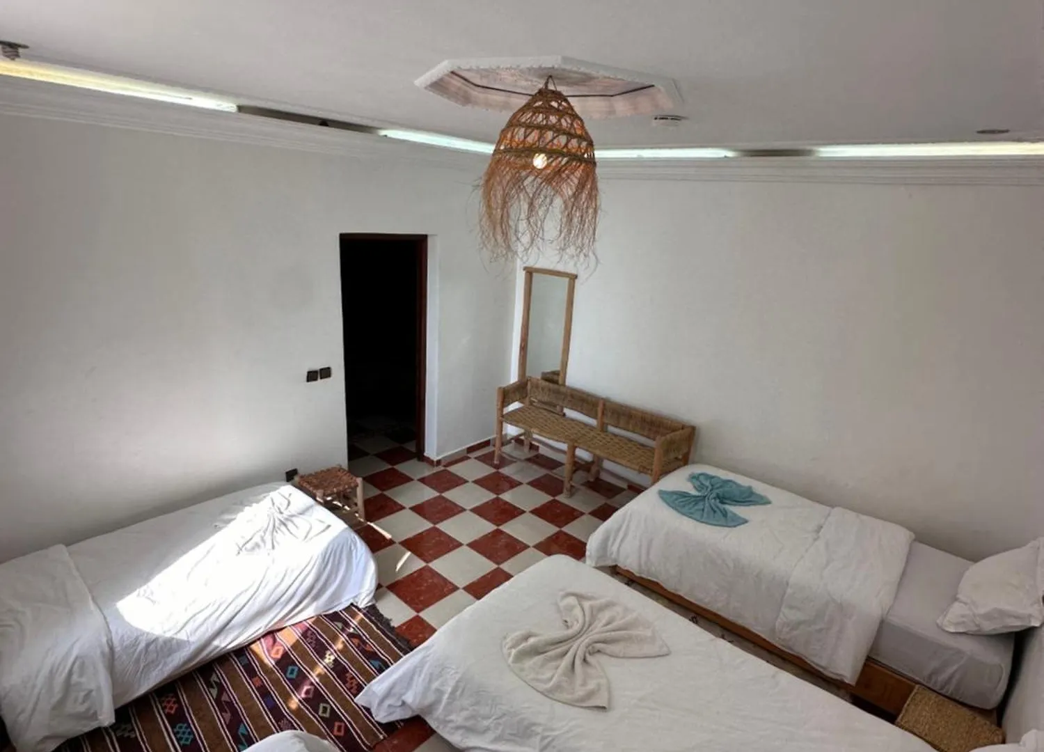 Sunrise Auberge Tamraght Bed & Breakfast